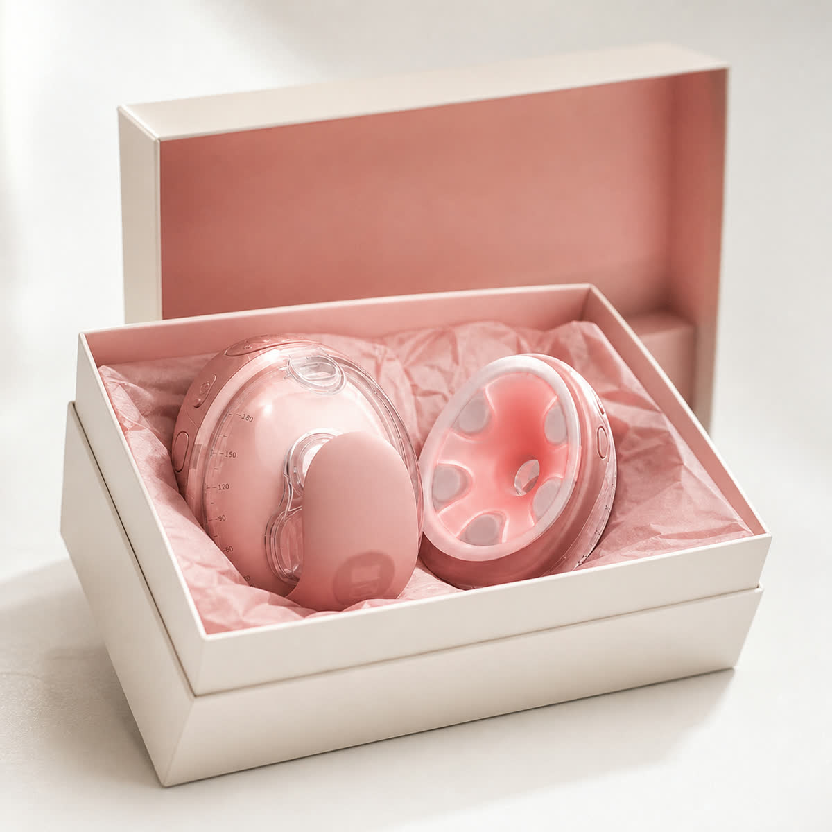 The Momdrops pump and everything included in the box